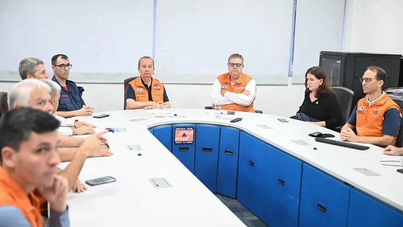 Em 72 horas volume em alguns municípios foi mais que o dobro esperado para o mês