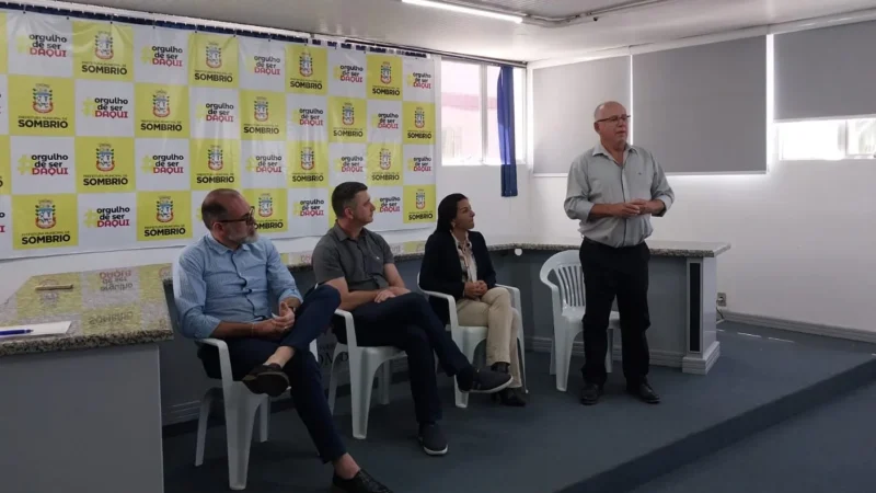 Chefe de Gabinete da Prefeitura Municipal é empossado em Sombrio