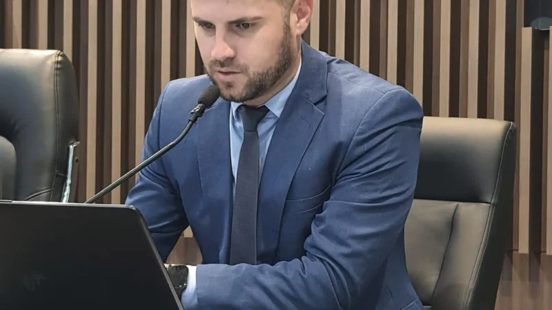 Vereador Diran aprova anteprojeto para implementar Programa ‘Servidor Amigo do Autista’ na cidade