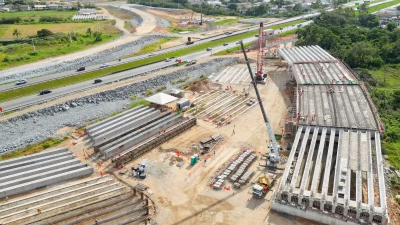 Pelo estado: obra será liberada, mas não poderá ser usada