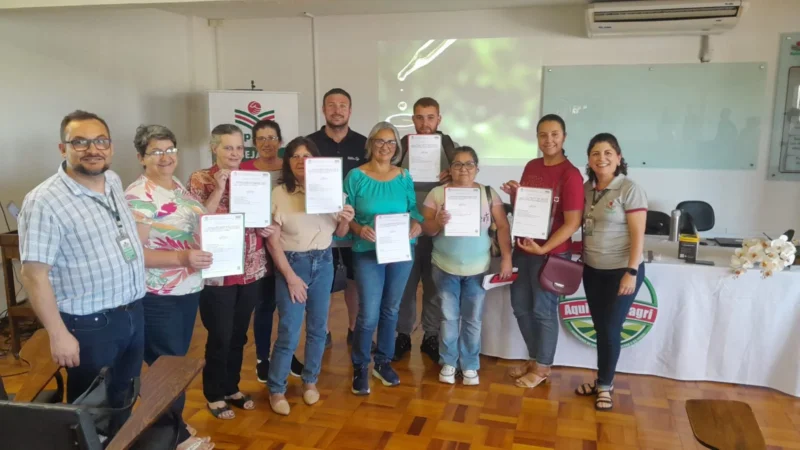 Feirantes de Timbé do Sul buscam aprimoramento em curso de Boas Práticas de Fabricação
