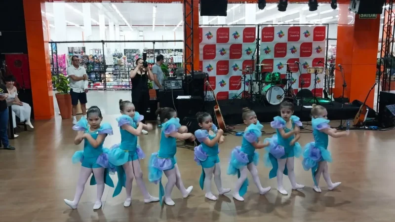 Apresentações de música e dança da Casa da Cultura atraem grande público