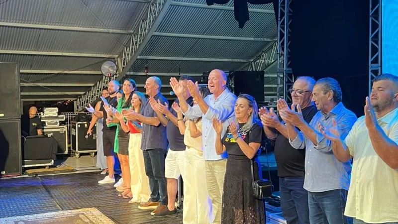Inauguração da Praça Central e show nacional na festa de 28 anos de Balneário Arroio do Silva