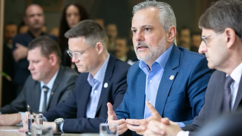Nova Lei do ICMS do querosene deve ampliar oferta de voos em SC