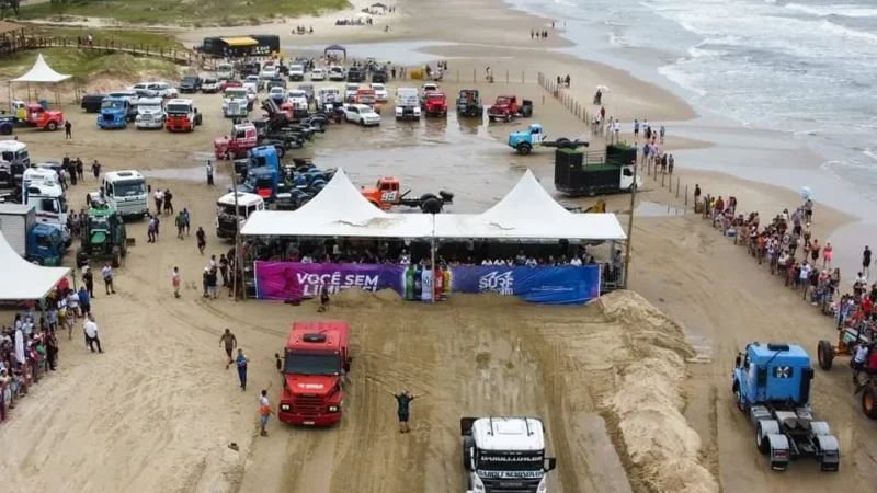 Domingo de finais no Sul Brasileiro de arrancada de caminhões em Balneário Gaivota