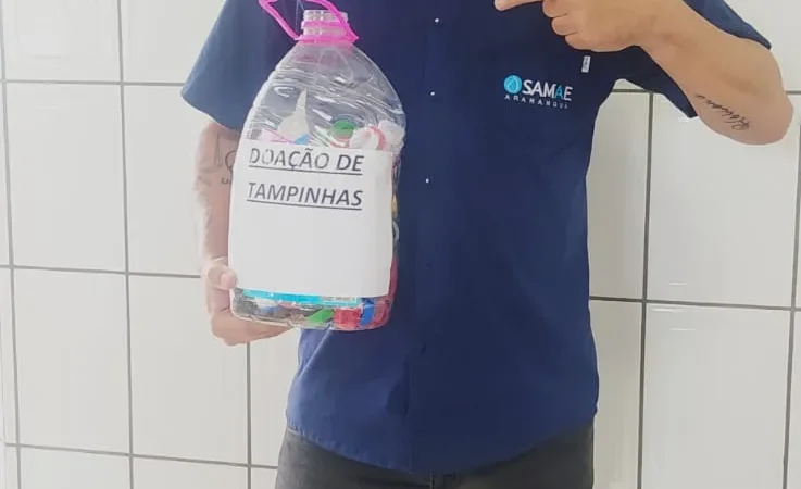 Servidores do SAMAE arrecadam e doam tampinhas plásticas