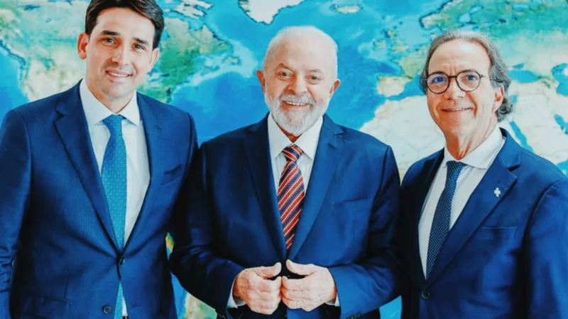 Lula vai entregar Porto de Itajaí com navio em operação