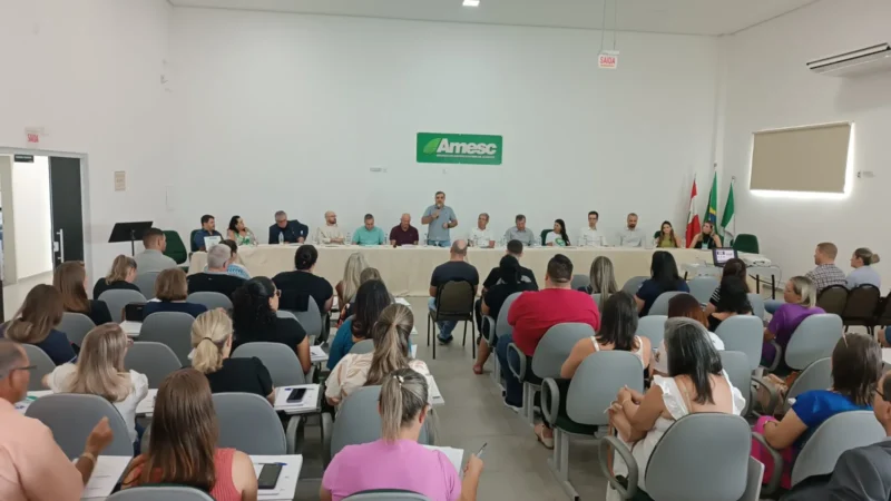 Amesc faz capacitação dos conselheiros tutelares eleitos