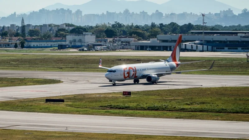 Empresas aéreas programam mais de 110 voos extras para SC durante o Carnaval 2024