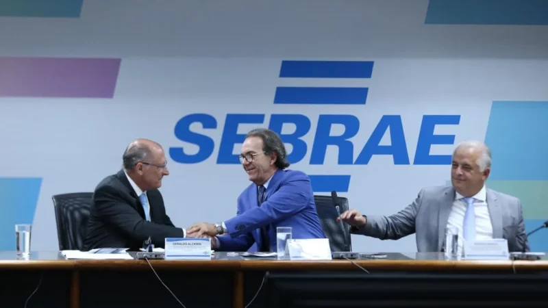 Neoindustrialização: nova plataforma abre inscrições para 200 mil micro, pequenas e médias empresas industriais