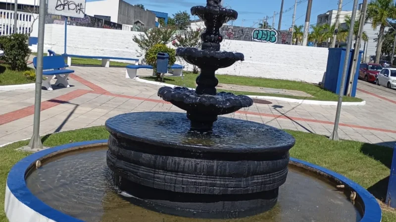 Chafariz da Praça das Águas volta a funcionar