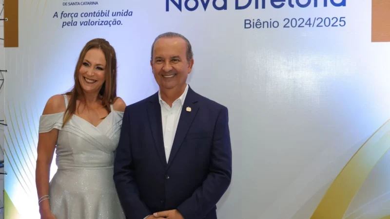 Governador prestigia posse da nova direção do Conselho de Contabilidade de Santa Catarina