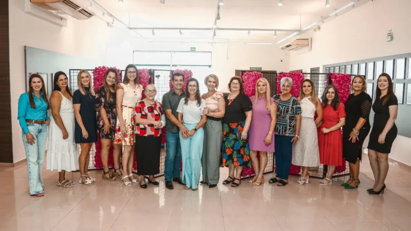 Troféu Alzira Rabelo Elias: homenageadas são recepcionadas para sessão de fotos