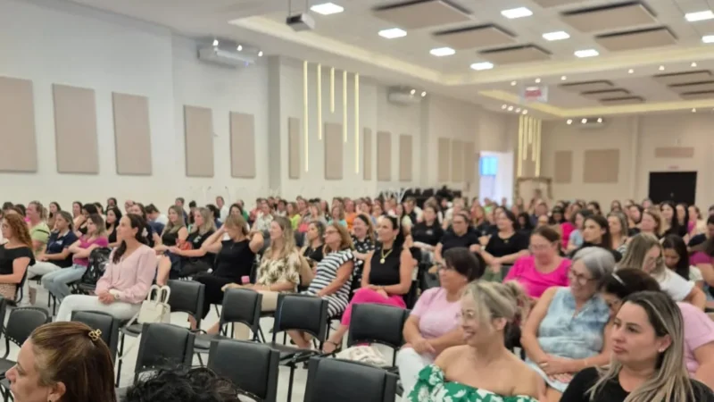 Homenagem às mulheres servidoras