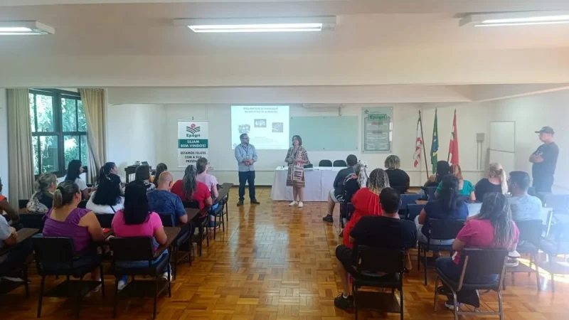 Núcleo de Gastronomia de Balneário Arroio do Silva participa de curso de capacitação na Epagri