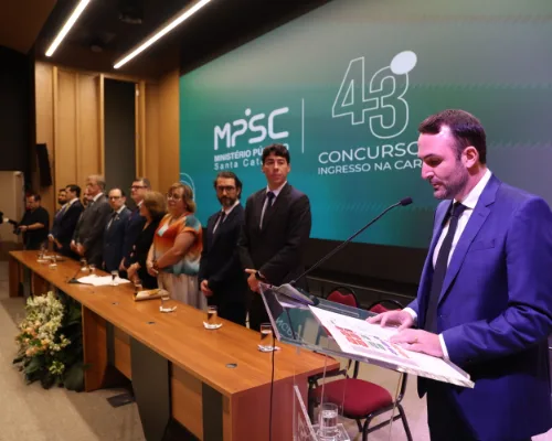 No MPSC, sete novos Promotores de Justiça Substitutos são empossados