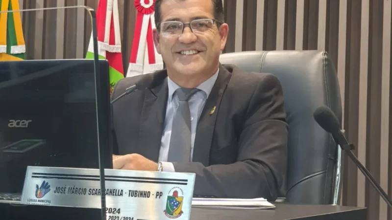Presidente da Câmara, Márcio Tubinho, questiona município sobre “Clube do Aluno”