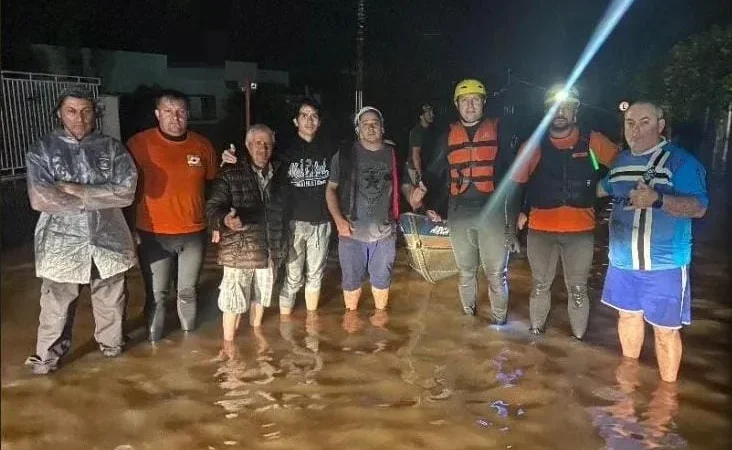 Gaivotenses atuam no salvamento das vítimas de enchentes no RS
