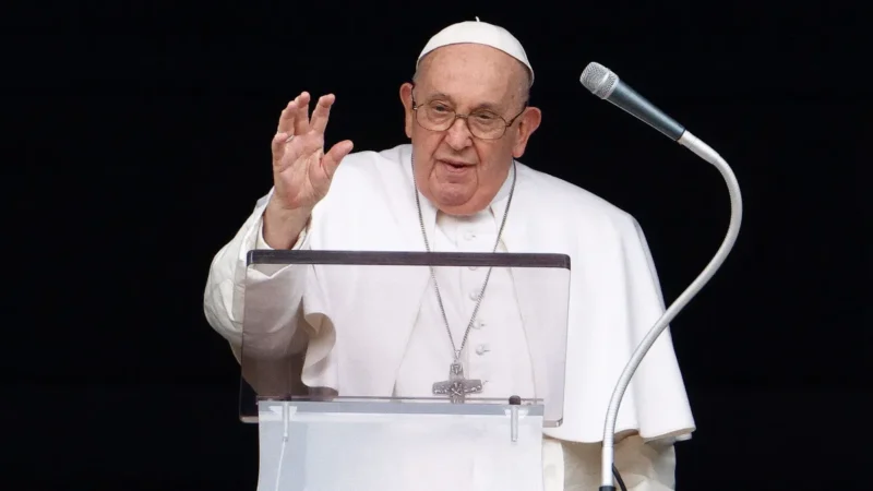 Papa Francisco pede orações às vítimas das enchentes no Rio Grande do Sul