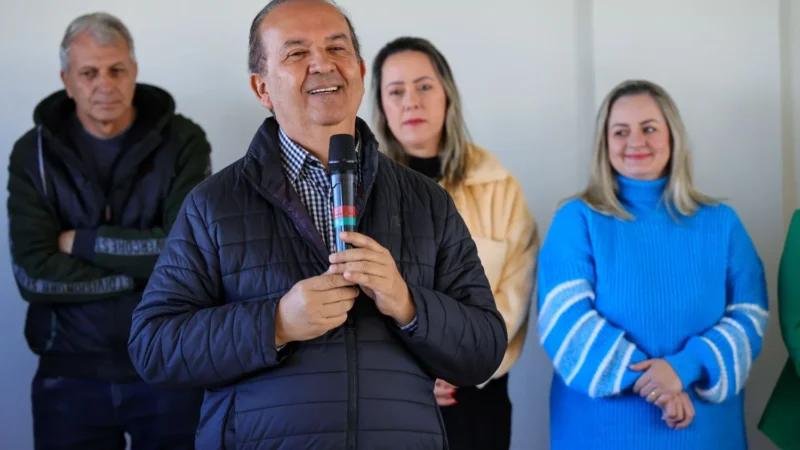 Jorginho Mello inaugura em Sombrio o Centro de Atenção Psicossocial