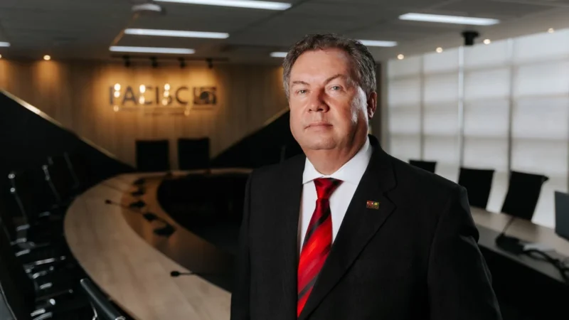 Pelo estado: Entrevista com Elson Otto, presidente da Facisc