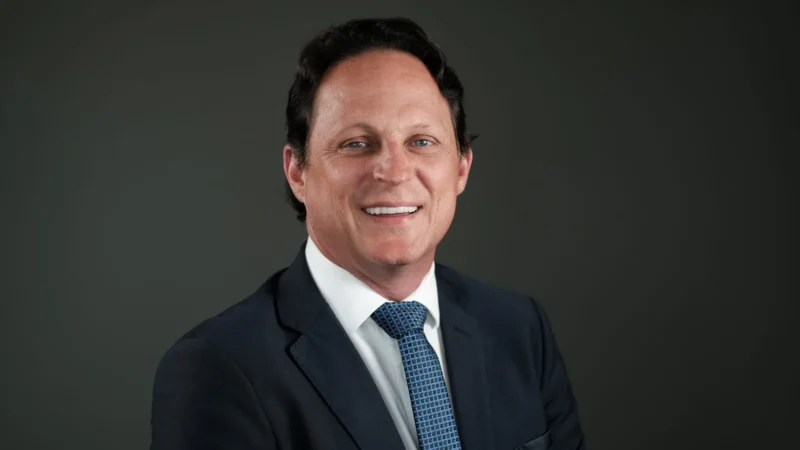 Pelo Estado: Entrevista com Guilherme Dallacosta – Secretário de Estado do Meio Ambiente e da Economia Verde
