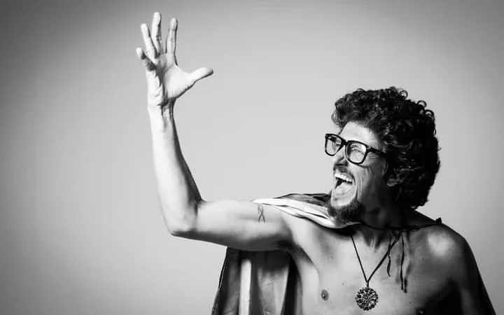 Para relembrar o inesquecível Raul Seixas, Criciúma Shopping promove show gratuito