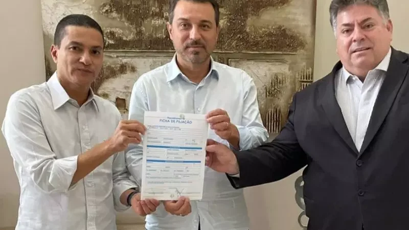 Em carta aos filiados, Moisés tenta acalmar o Republicanos de SC