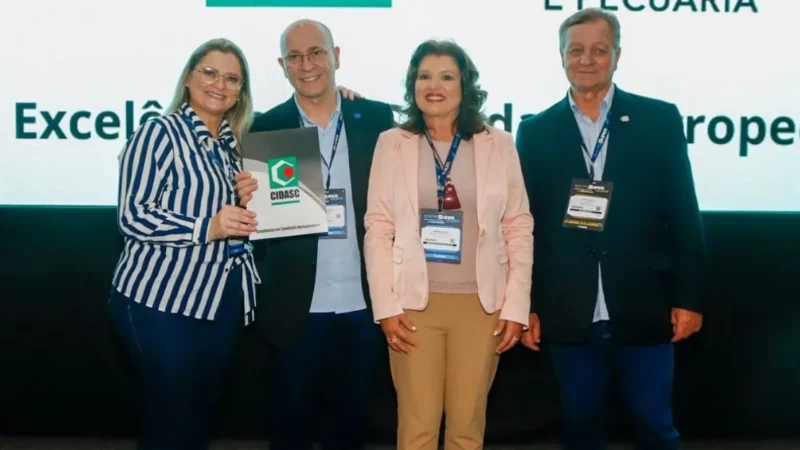 Naturizi marca da cooperja recebe selo de conformidade cidasc