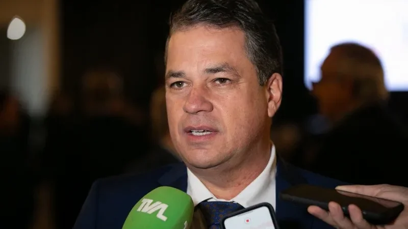 Deputado Rodrigo Minotto assume a Presidência da Alesc