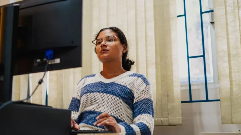 Escolas estaduais de SC podem receber aproximadamente R$ 4 milhões para fomento do uso de tecnologia