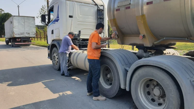 Governo de Santa Catarina intensifica fiscalização do transporte rodoviário de produtos perigosos