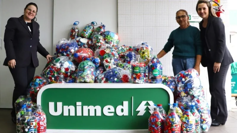 Grupo Unimed Criciúma arrecada quase 200 quilos de tampinhas plásticas e doa para ONG de proteção animal