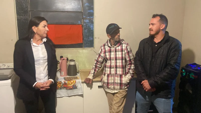 Gislaine Cunha (MDB) e Nei(PSDB) visitam bairro São José