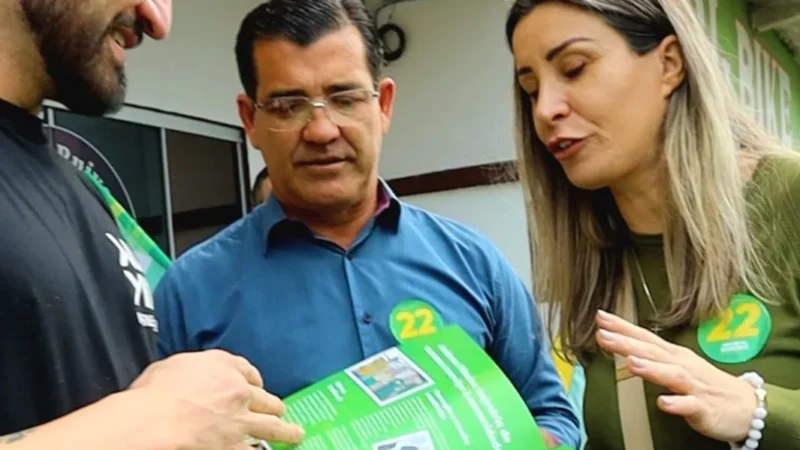 Andresa Ribeiro ouve reclamações sobre educação e apresenta propostas