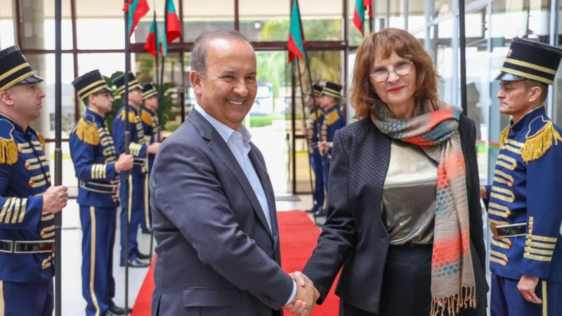 Governador recebe embaixadora da Alemanha no Brasil em sua primeira visita a Santa Catarina