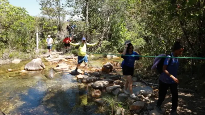 Movimento recorde de turistas internacionais fortalece a economia dos pequenos negócios do setor