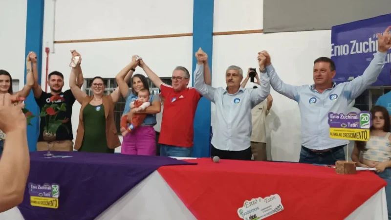 Em grande comício, Enio e Tatim recebem apoio do deputado Tiago Zilli