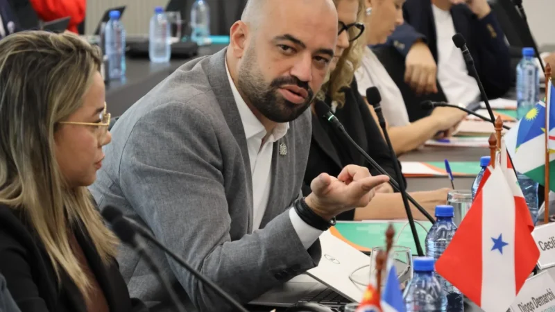 Secretário participa de assembleia do Conass em Brasília