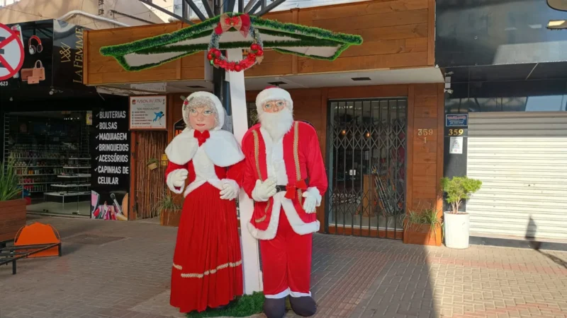 A magia do natal começa a tomar conta das ruas de sombrio