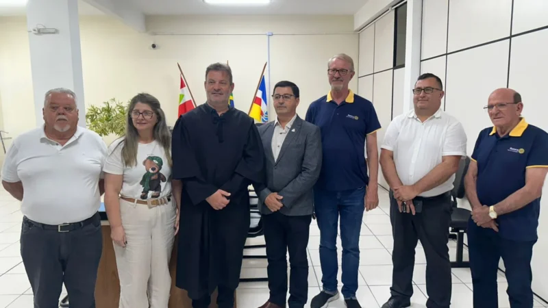 Lar São Vicente e Rotary de Araranguá Firmam Parceria com o Programa Trabalho Seguro