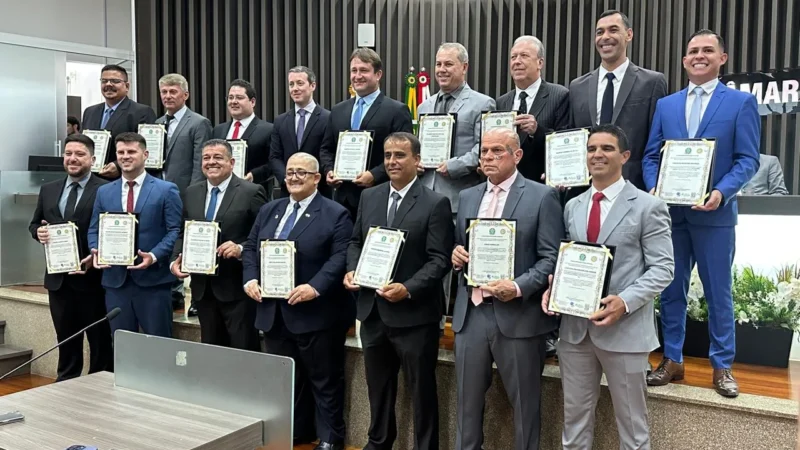 10 prefeitos reeleitos para 2025/2028; diplomações e cenários