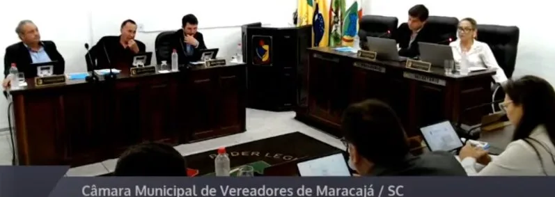 Emoção e despedida na última sessão da Câmara de Vereadores de Maracajá