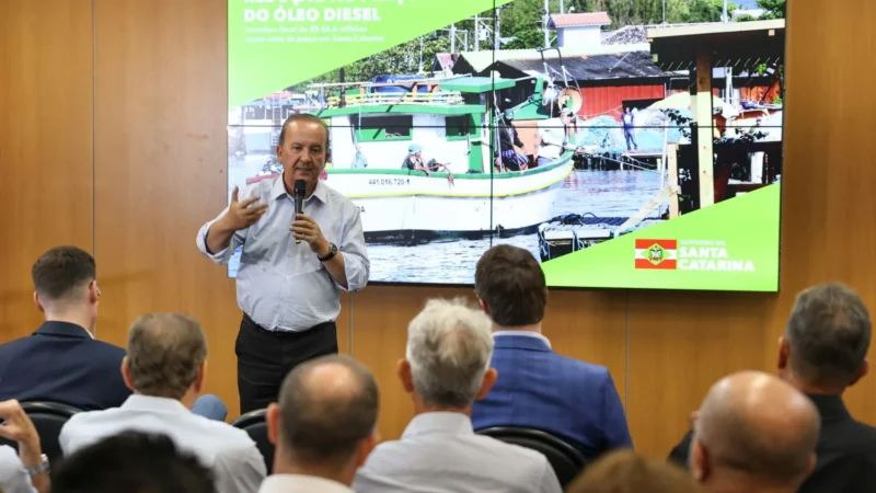 Governo do Estado garante óleo diesel mais barato para quase 500 embarcações pesqueiras em Santa Catarina