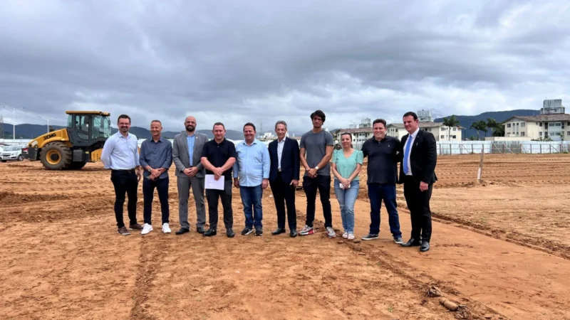 Secretaria de Estado da Saúde e município vistoriam andamento das obras do Hospital Regional de Palhoça