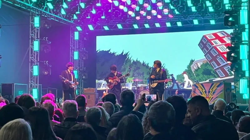 Atração internacional: Sábado tem show com a banda argentina The Beetles em Balneário Arroio do Silva
