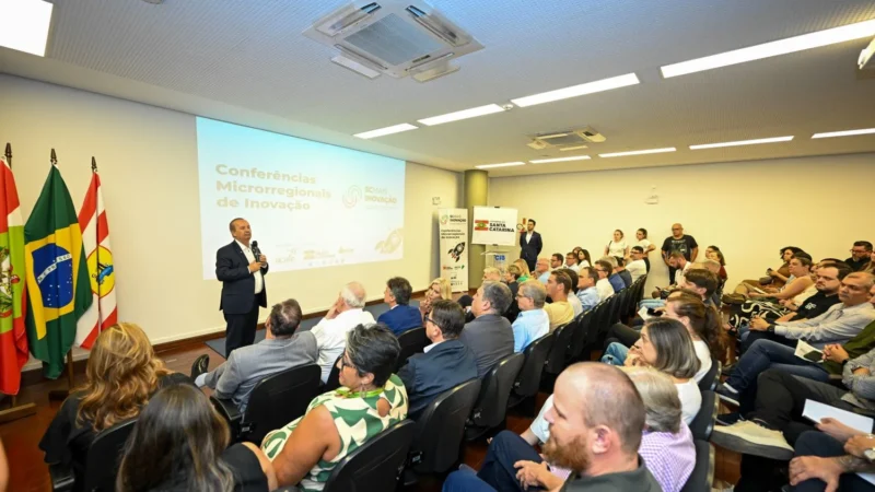 Governador destaca importância da tecnologia e inovação em conferência para o fortalecimento do setor no estado