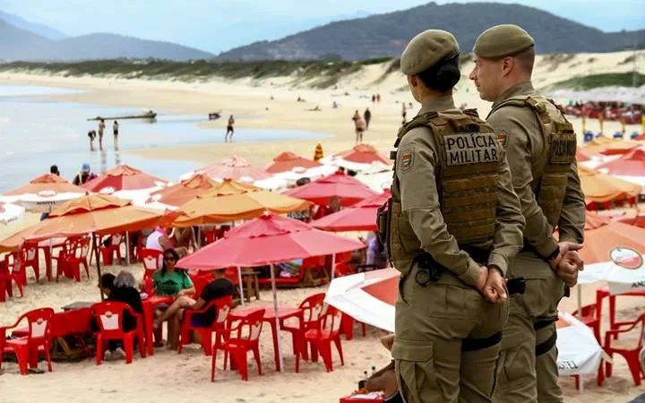 Polícia Militar de SC registra redução de crimes no início das atividades durante a temporada