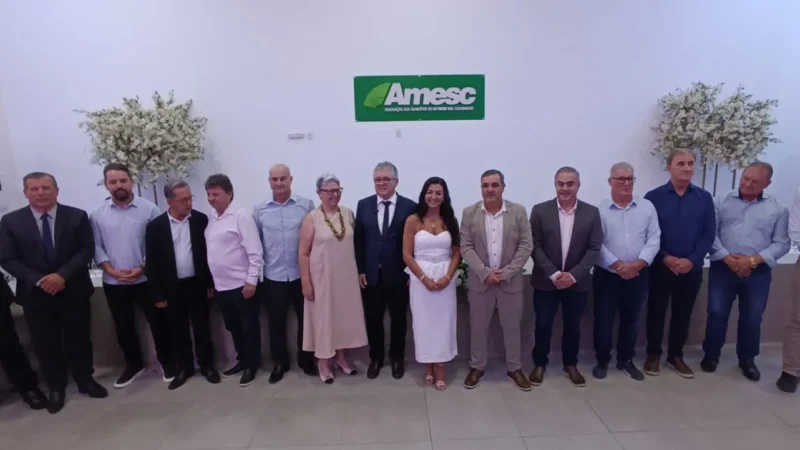 Prefeita comanda Amesc depois de 20 anos; Novo secretário de Administração; denúncia do MP; Ulisses e Júlia em 2026?; e mais