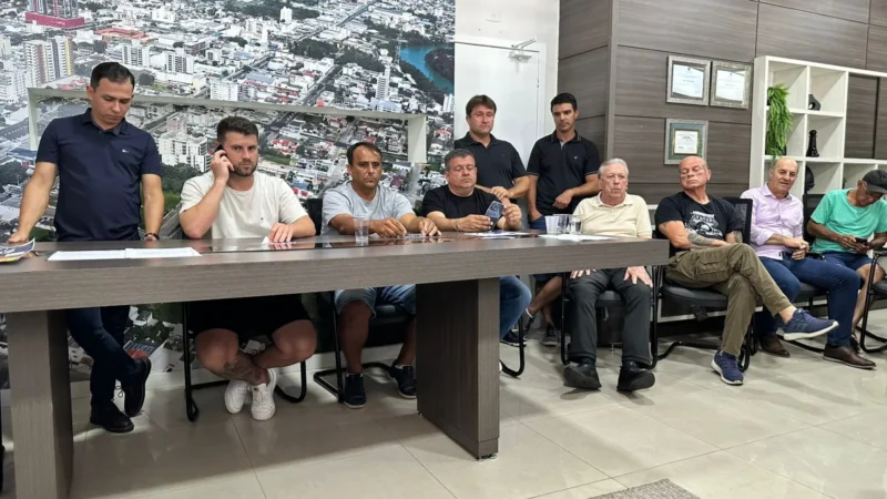 Reunião na Câmara de Vereadores de Araranguá reforça mobilização por ciclovia na SC-447